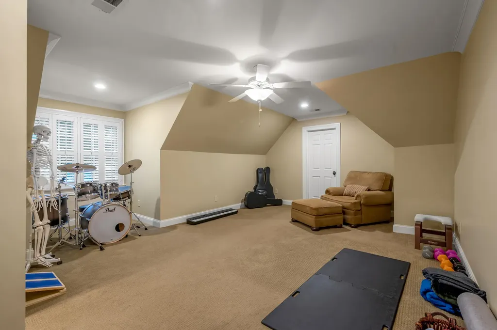 1604 Eastwood Lane Lexington KY 40502