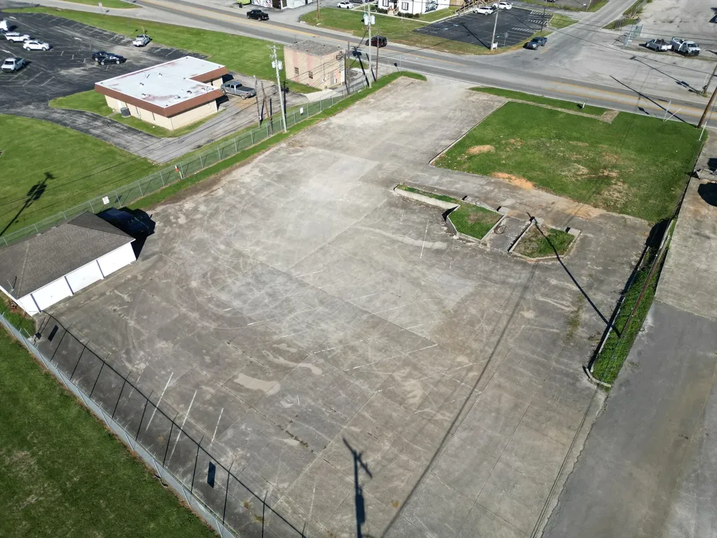 1740 Us-27 Somerset KY 42503