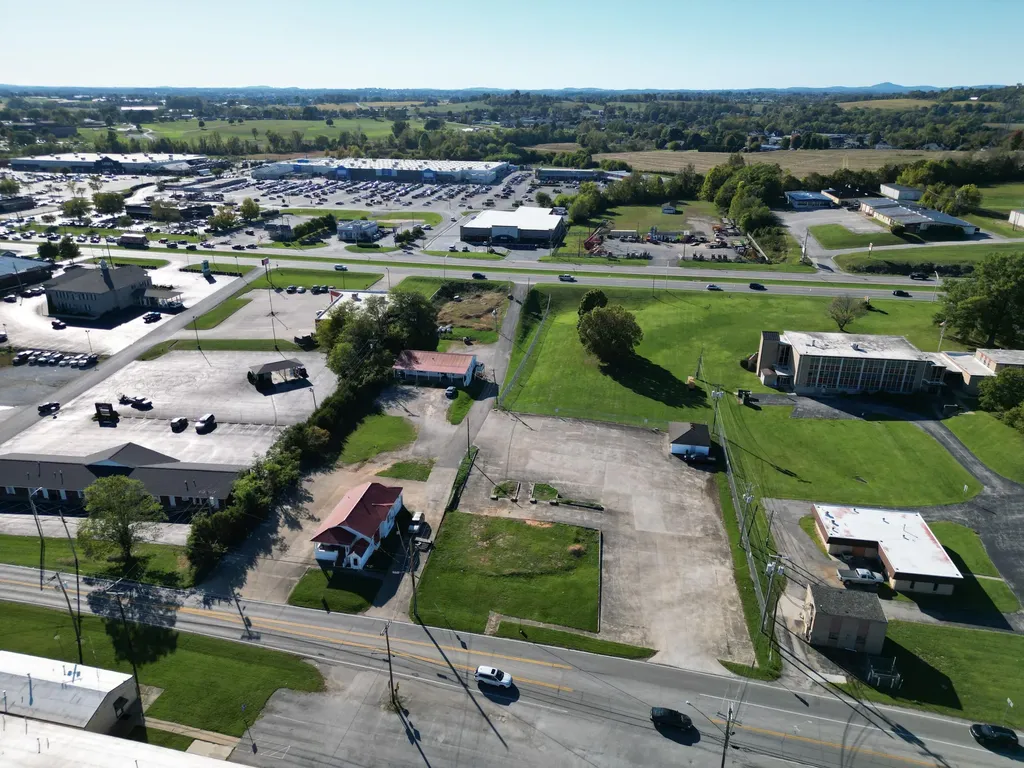 1740 Us-27 Somerset KY 42503