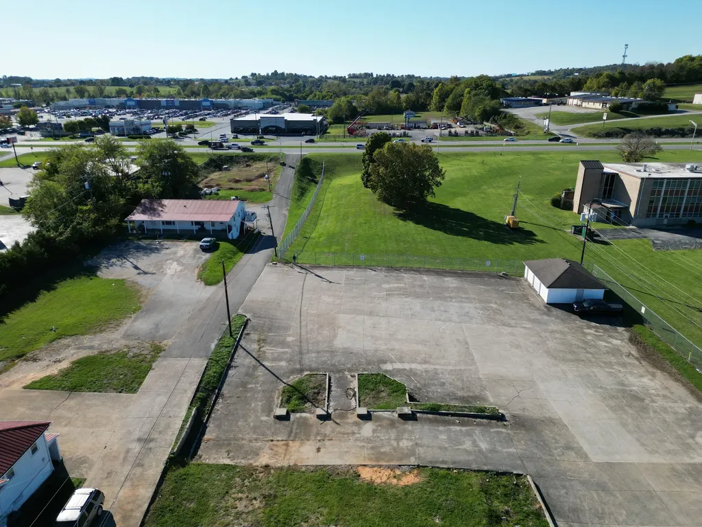 1740 Us-27 Somerset KY 42503