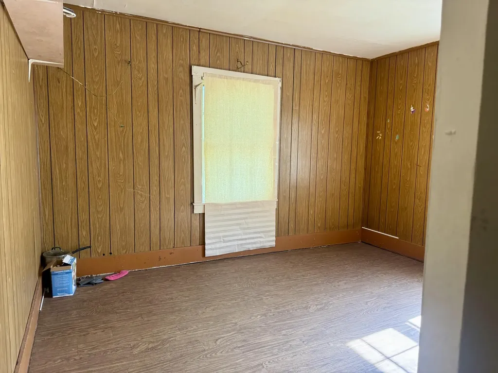 87 Red Wing Road Wallins KY 40873