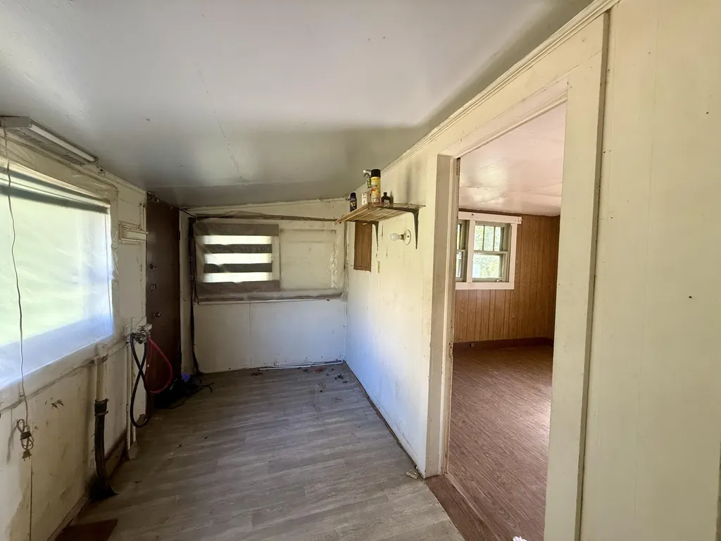 87 Red Wing Road Wallins KY 40873