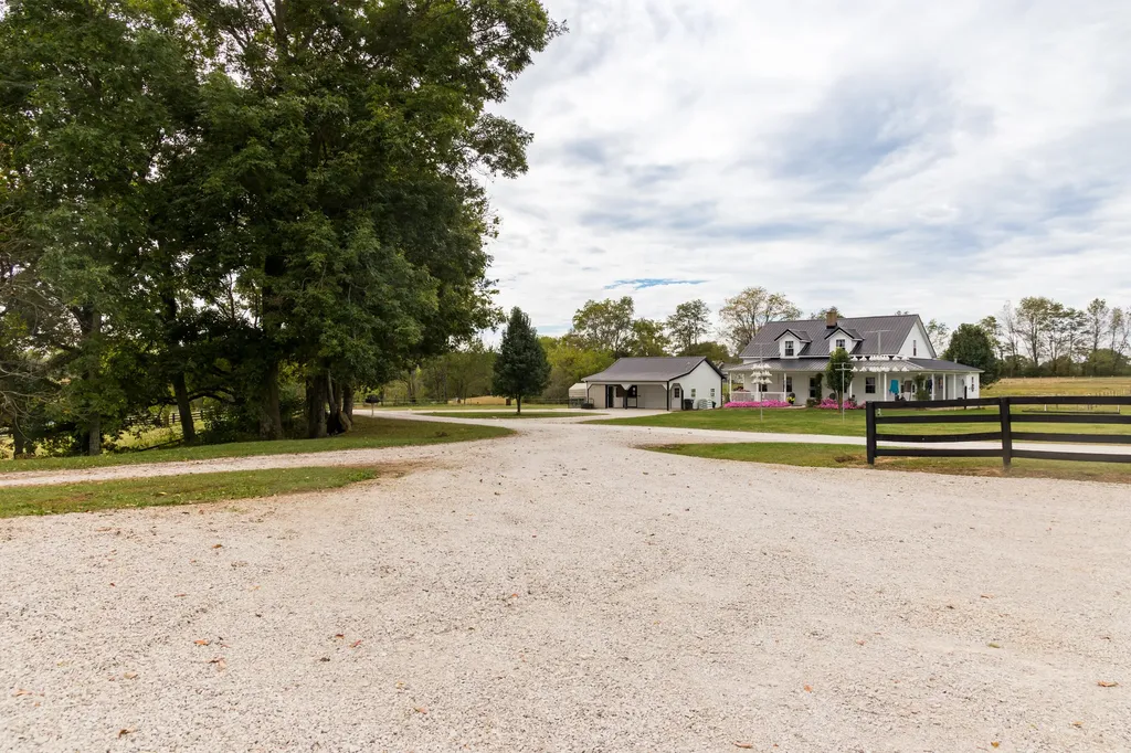 4960 Kendall Springs Road Owingsville KY 40360