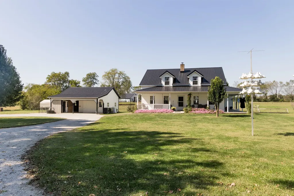 4960 Kendall Springs Road Owingsville KY 40360