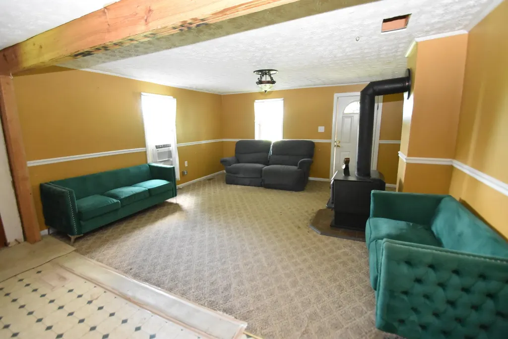 3979 Baker Ridge Road Willisburg KY 40078