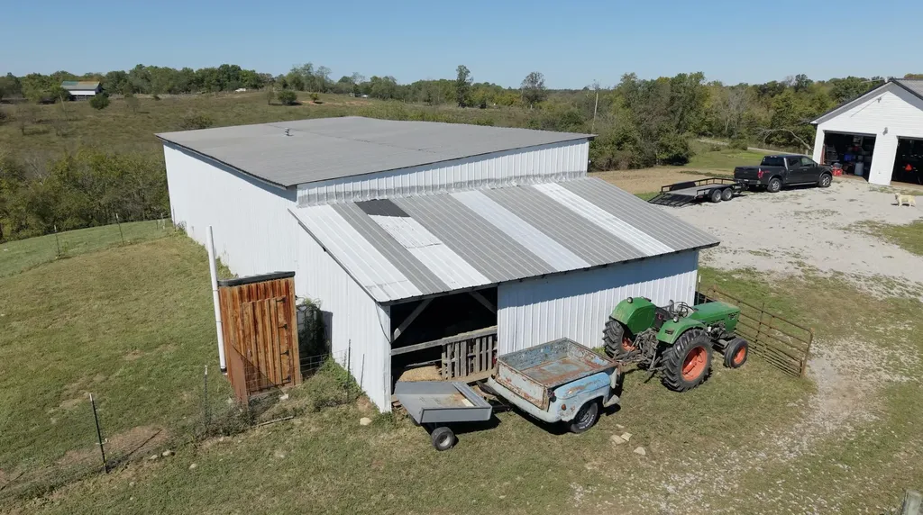 3979 Baker Ridge Road Willisburg KY 40078