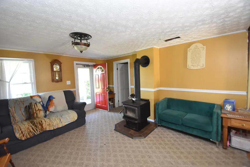 3979 Baker Ridge Road Willisburg KY 40078
