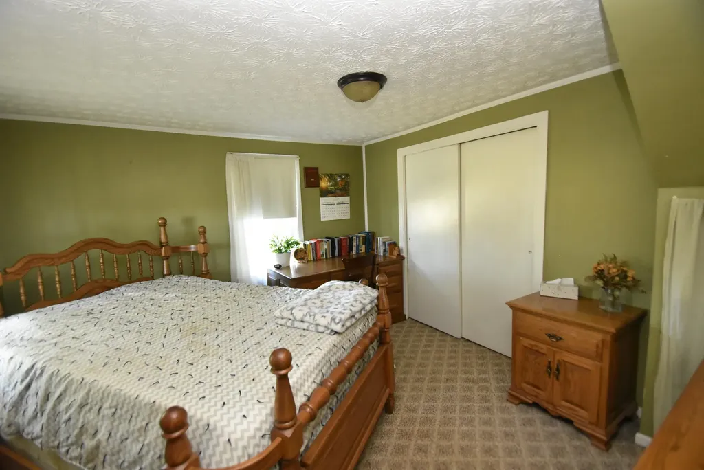 3979 Baker Ridge Road Willisburg KY 40078