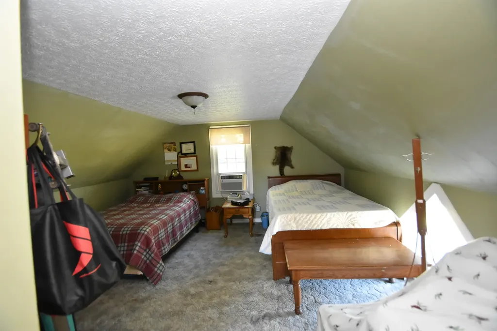 3979 Baker Ridge Road Willisburg KY 40078