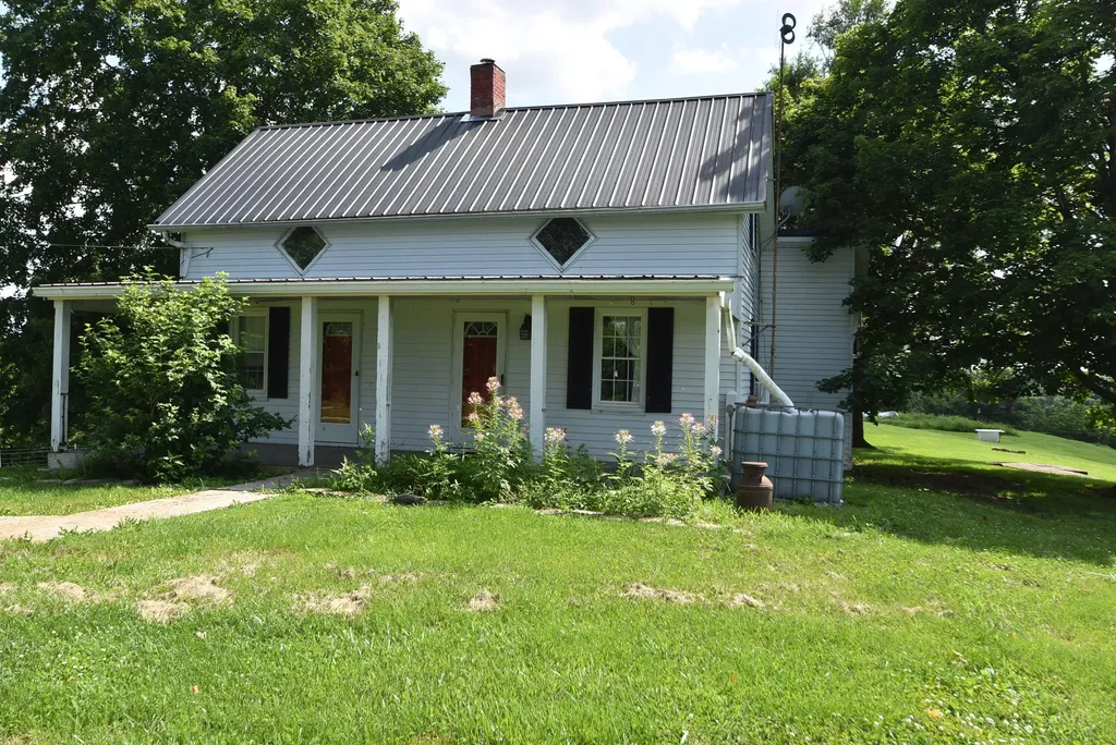 3979 Baker Ridge Road Willisburg KY 40078