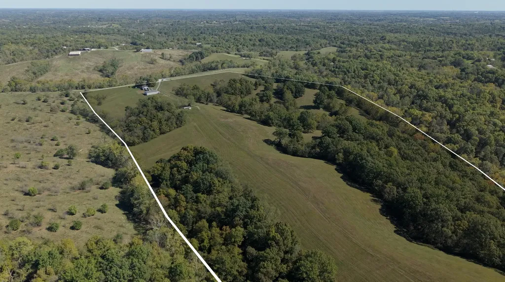 3979 Baker Ridge Road Willisburg KY 40078