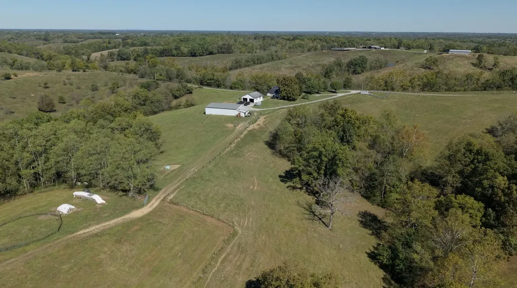 3979 Baker Ridge Road Willisburg KY 40078