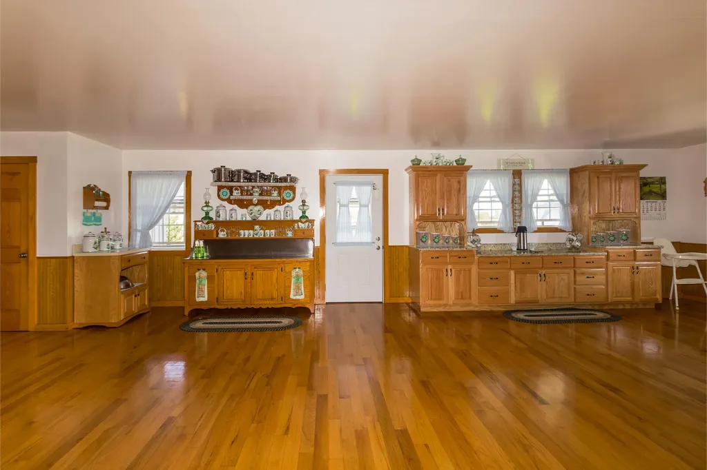 4962 Kendall Springs Road Owingsville KY 40360