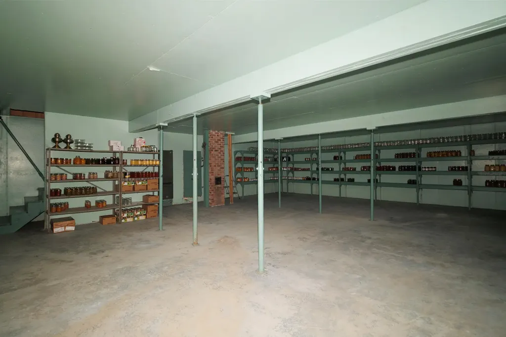 4962 Kendall Springs Road Owingsville KY 40360