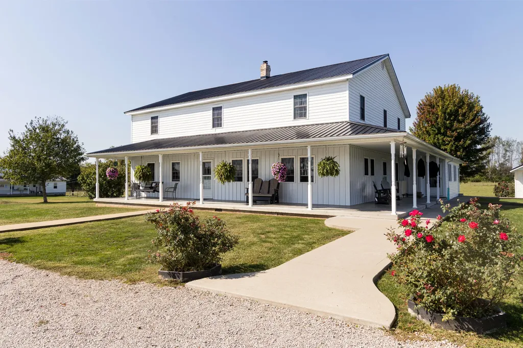 4962 Kendall Springs Road Owingsville KY 40360