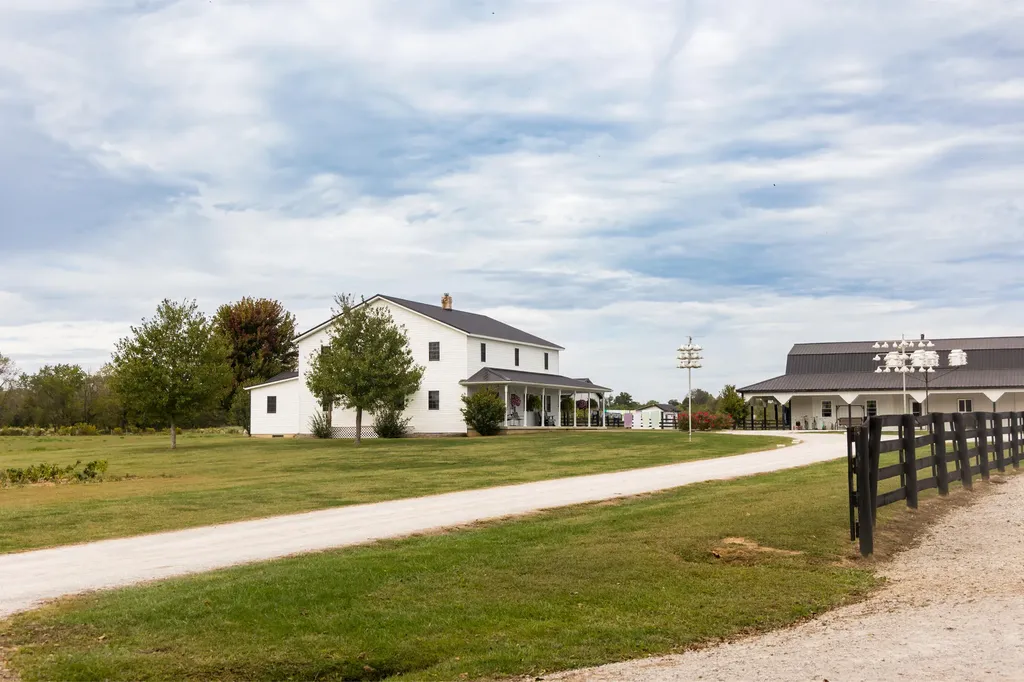 4962 Kendall Springs Road Owingsville KY 40360