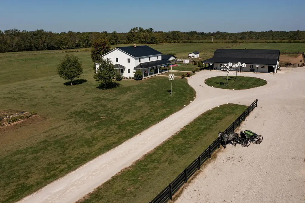 4962 Kendall Springs Road Owingsville KY 40360