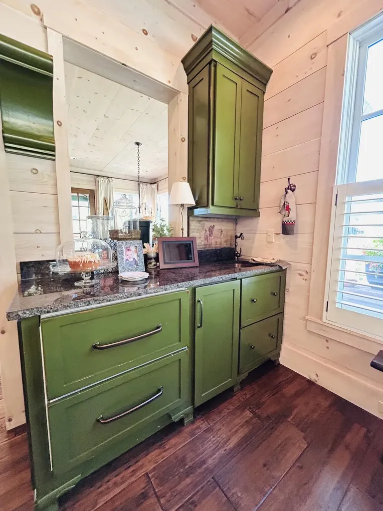 420 Alan Lewis Road East Bernstadt KY 40729