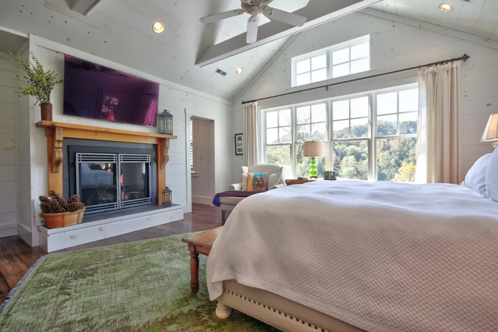 420 Alan Lewis Road East Bernstadt KY 40729