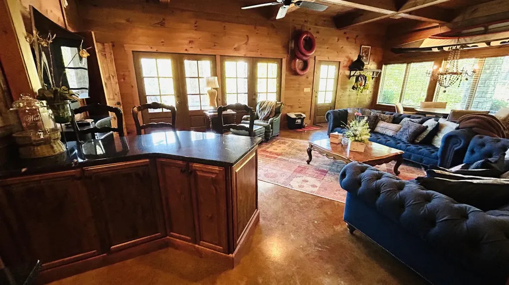 420 Alan Lewis Road East Bernstadt KY 40729