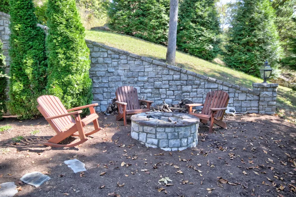 420 Alan Lewis Road East Bernstadt KY 40729