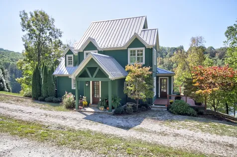 420 Alan Lewis Road East Bernstadt KY 40729