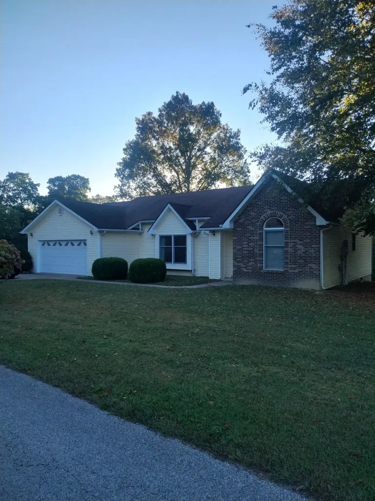 135 Eddie Ridge Road Clay City KY 40312