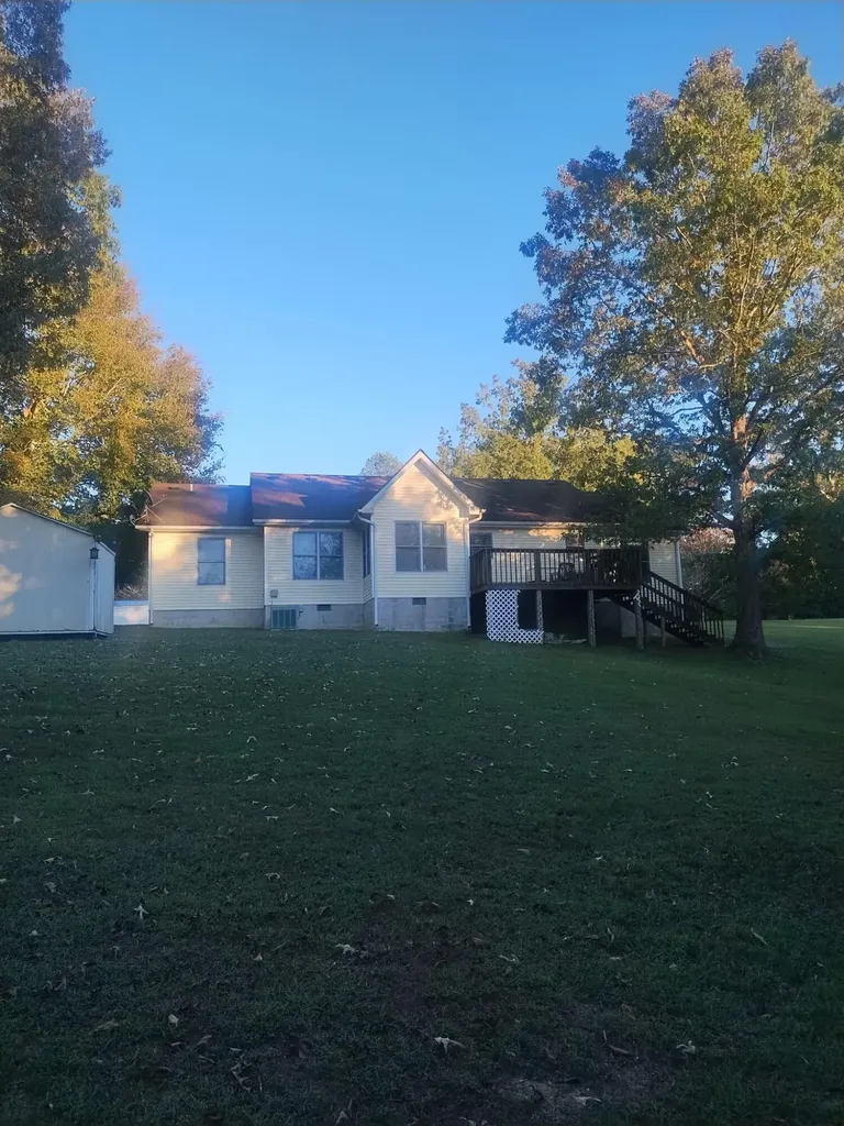 135 Eddie Ridge Road Clay City KY 40312
