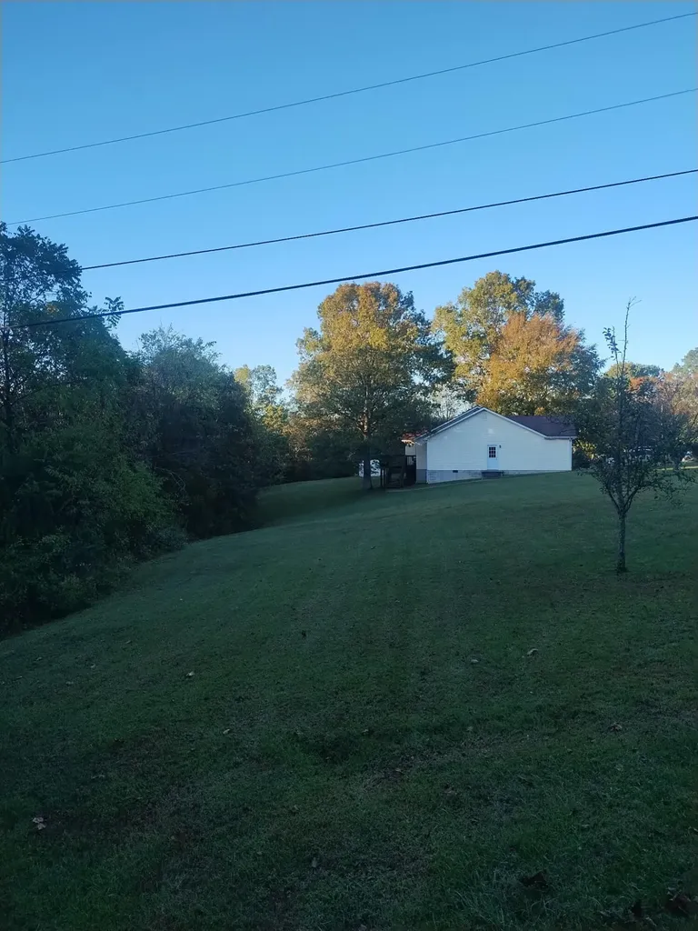 135 Eddie Ridge Road Clay City KY 40312