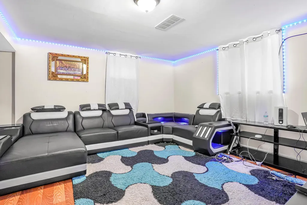 2772 Lockhurst Road Lexington KY 40517