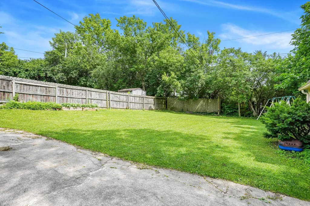 2772 Lockhurst Road Lexington KY 40517
