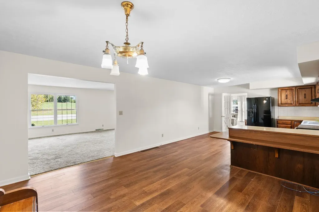 6024 Us-421 Mckee KY 40447