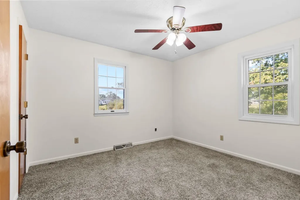 6024 Us-421 Mckee KY 40447