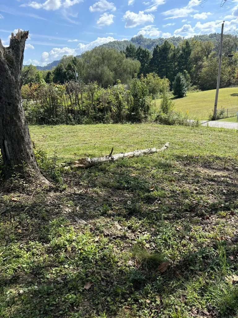 47 Old Farm Road Cannon KY 40923