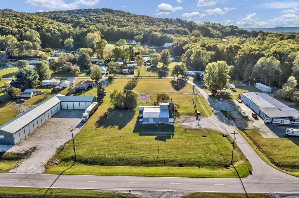 34 Mckenzie Road Salt Lick KY 40371