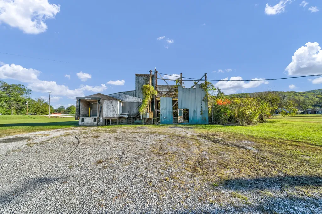 34 Mckenzie Road Salt Lick KY 40371