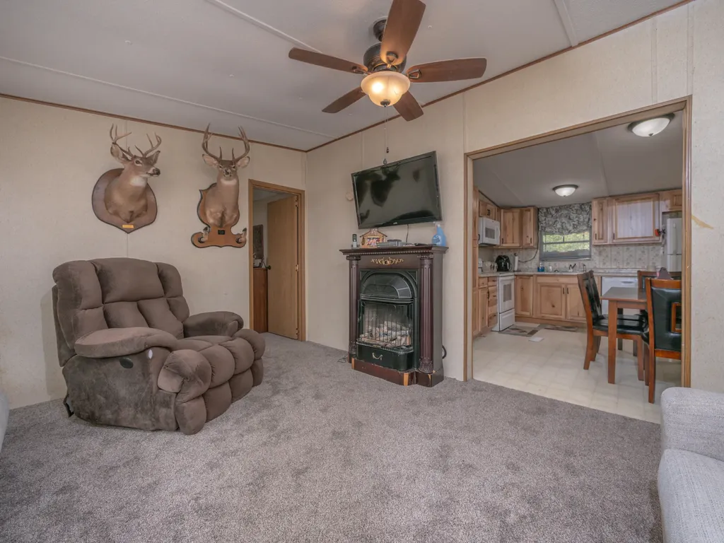139 Robin Lane Wellington KY 40387