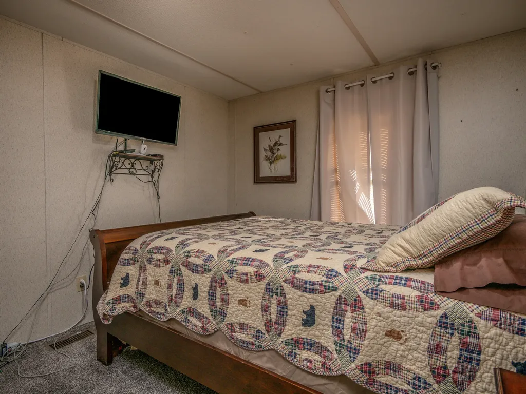 139 Robin Lane Wellington KY 40387