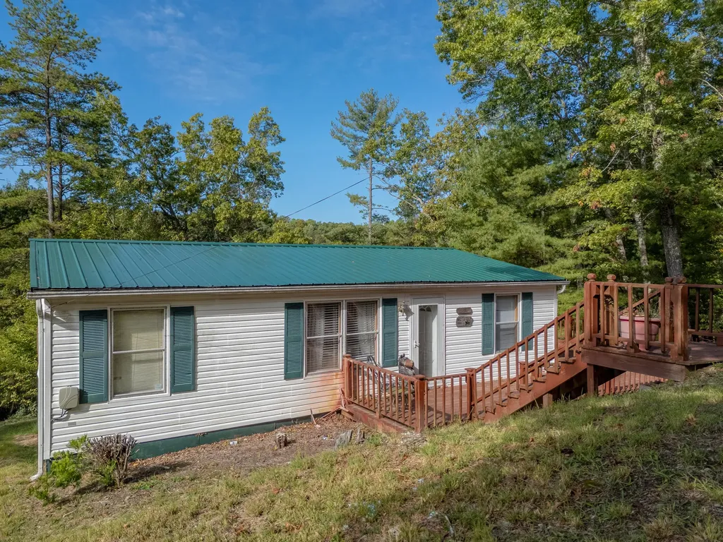 139 Robin Lane Wellington KY 40387
