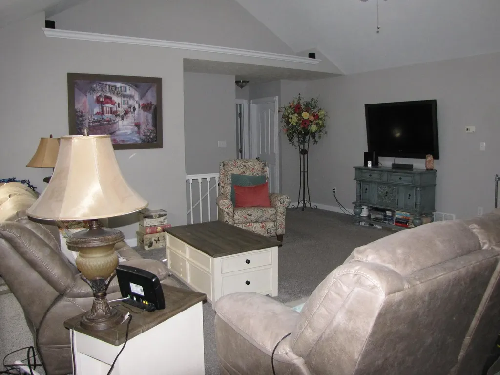 565 Prather Drive Nancy KY 42544