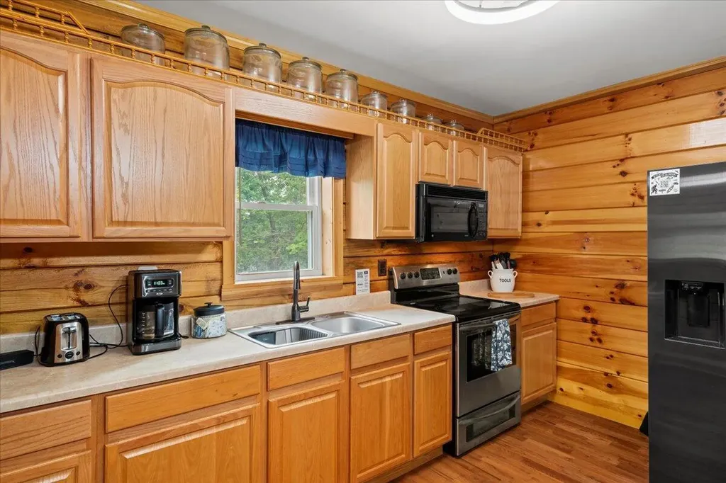 2715 Furnace Road Stanton KY 40380