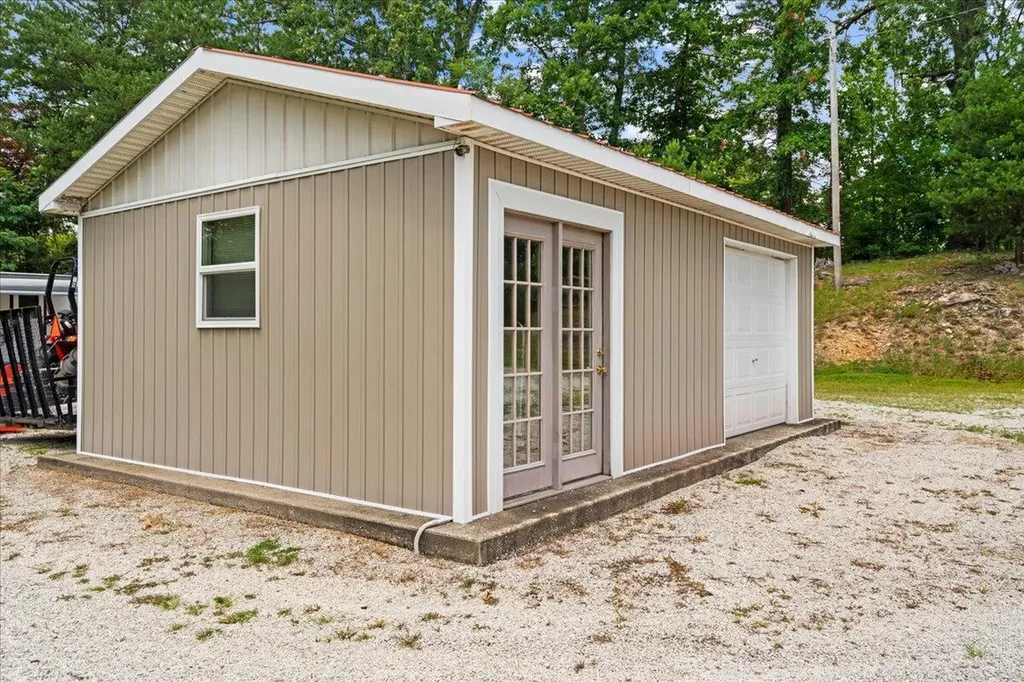 2715 Furnace Road Stanton KY 40380