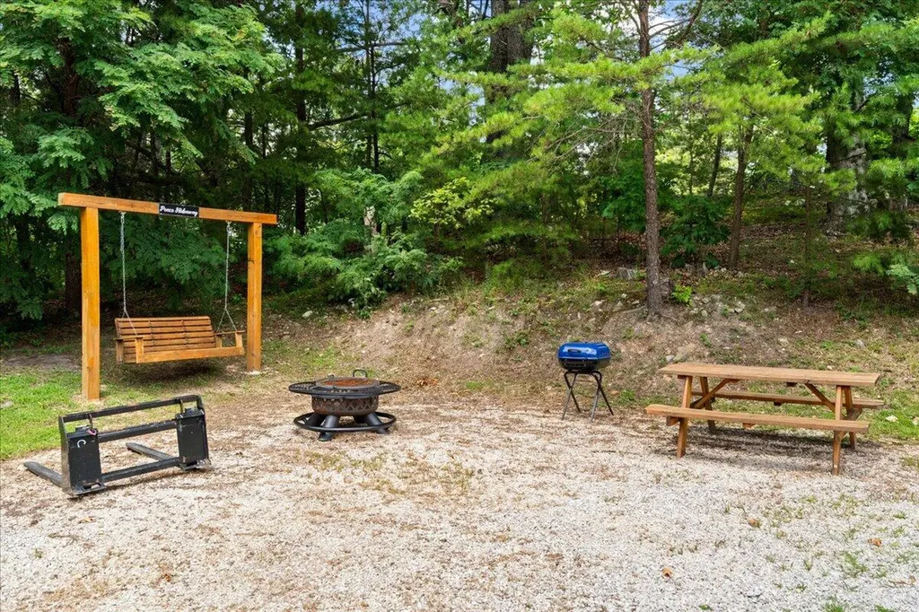 2715 Furnace Road Stanton KY 40380