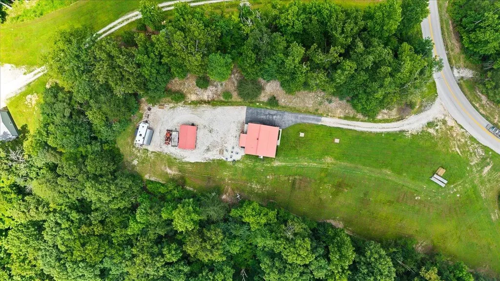 2715 Furnace Road Stanton KY 40380