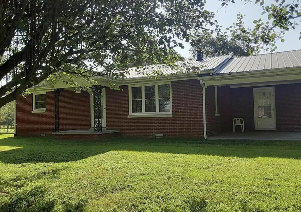 3206 Highway 837 Nancy KY 42544