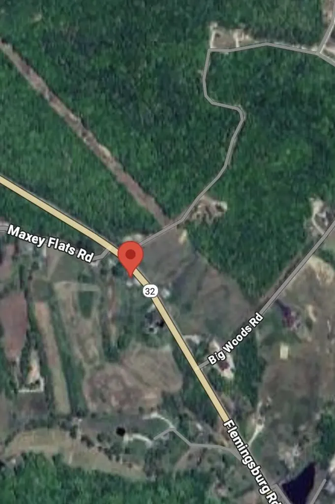7325 Flemingsburg Road Morehead KY 40351