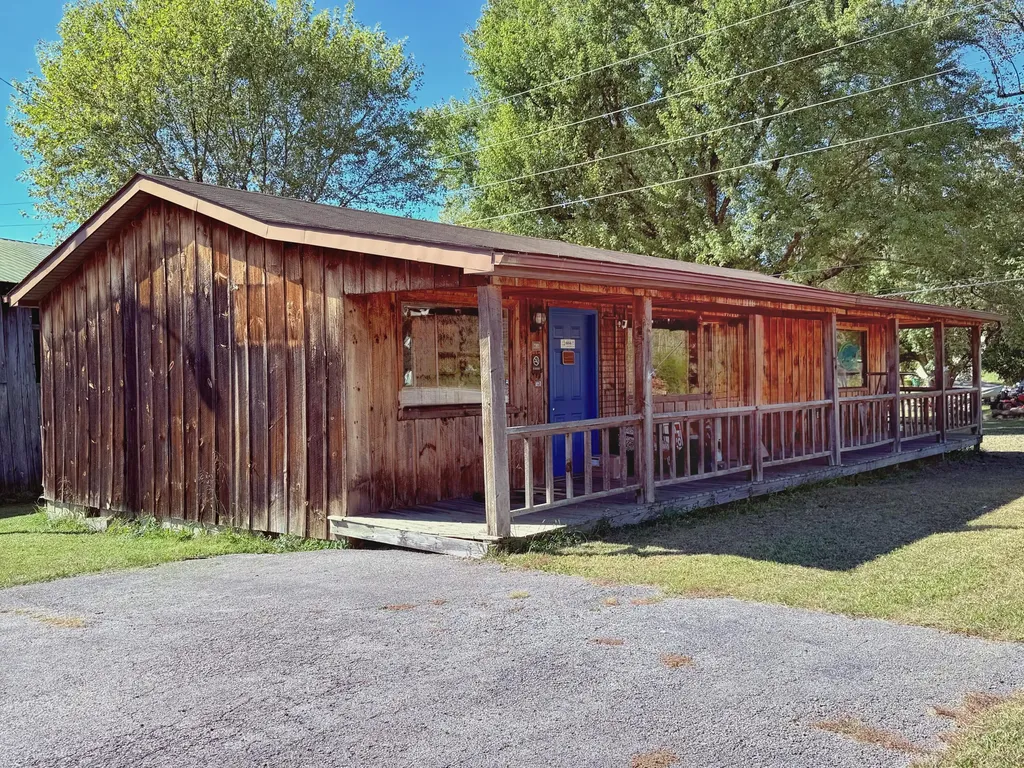 7325 Flemingsburg Road Morehead KY 40351