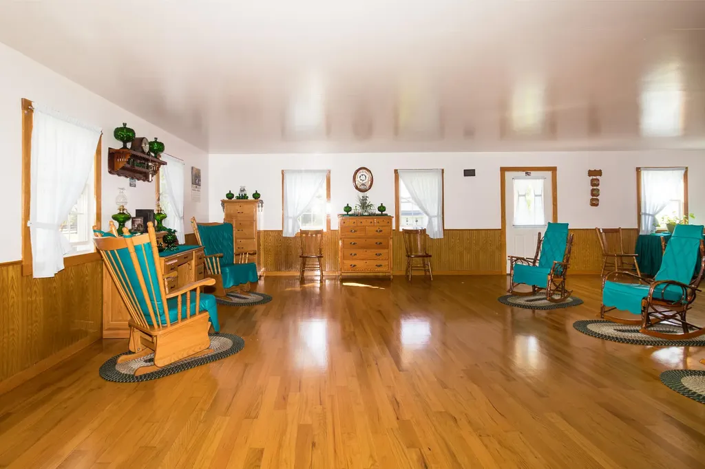 4962 Kendall Springs Road Owingsville KY 40360