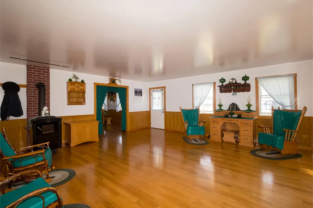 4962 Kendall Springs Road Owingsville KY 40360