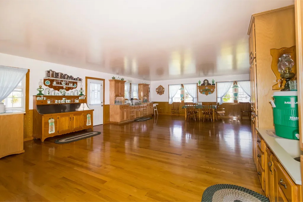 4962 Kendall Springs Road Owingsville KY 40360